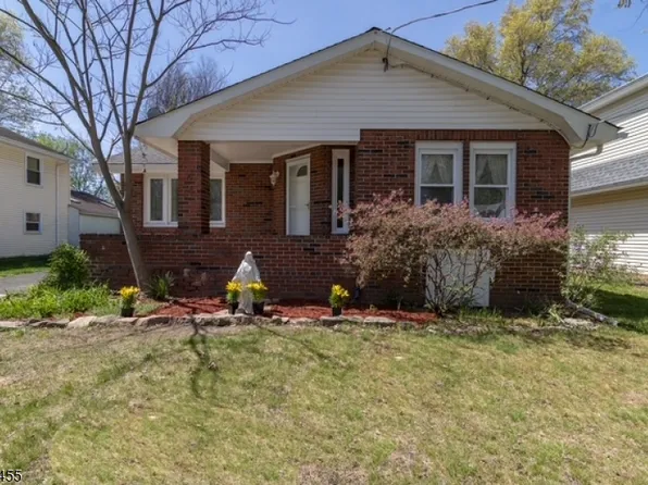 124 Chestnut St, Bridgewater Twp., NJ 08807