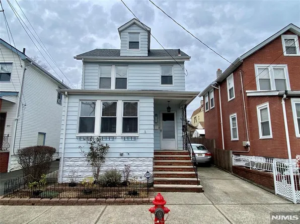265 Hickory St, Kearny, NJ 07032