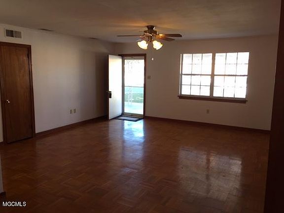 2nd image of 1633 Saint Martha Ave