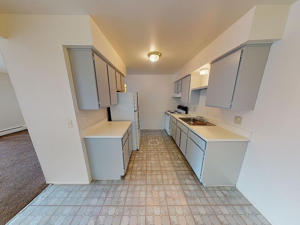 1st image of 27865 Independence St APT 203