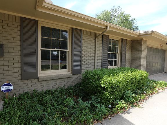 4th image of 5513 Everett Ave