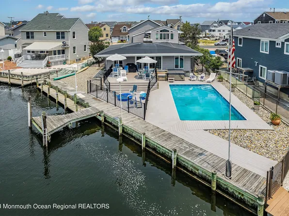 1742 Bay Isle Drive, Point Pleasant, NJ 08742