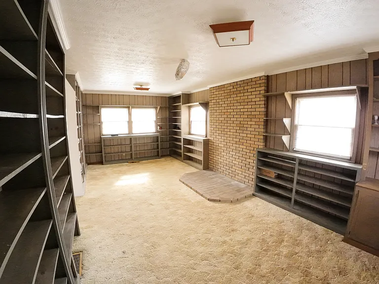 5924 Mimosa Cir — Photo 11