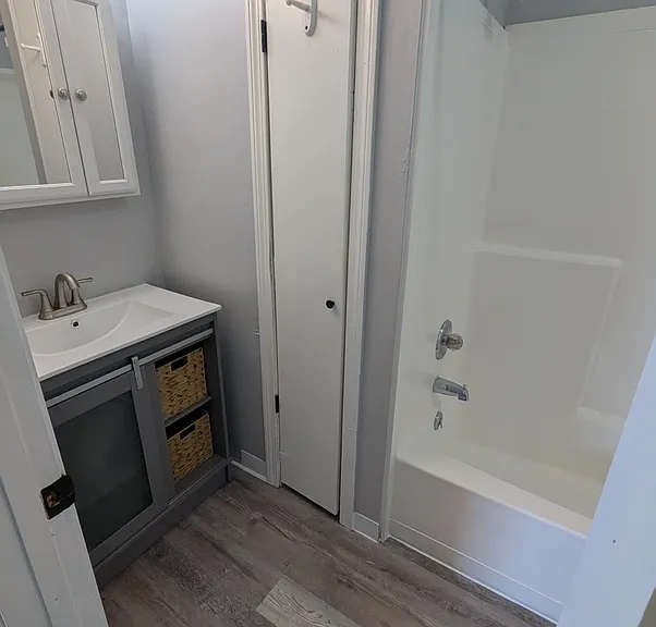 242 High St #244-1L — Photo 3