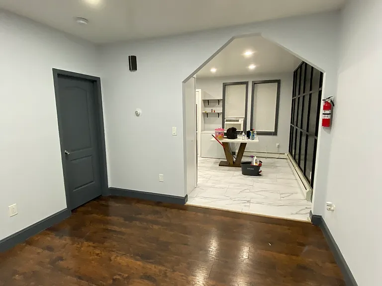 4756 Alhambra Ave — Photo 2