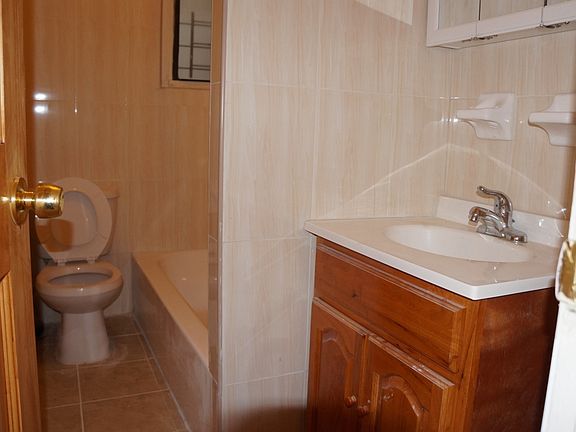 4th image of 507 W 175th St APT 23