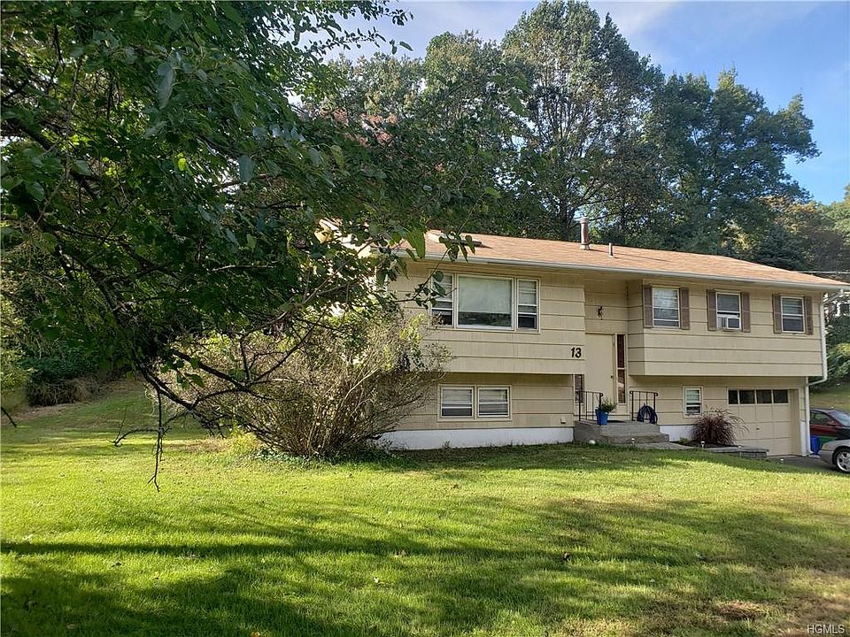 1st image of 13 Adams Dr