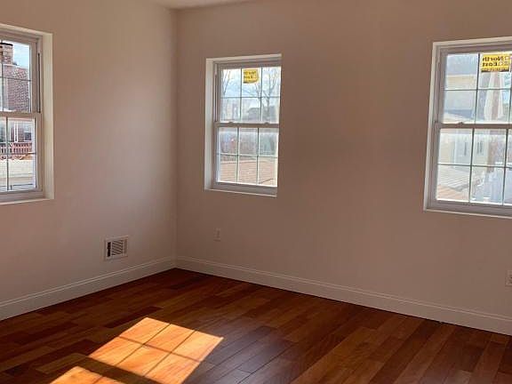 2nd image of 315 Swinton Ave #2