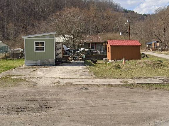 5th image of 4552 State Highway 16