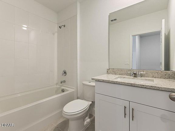 3rd image of 182 Links Terrace Blvd