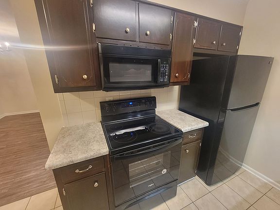 5th image of 3509 Stafford Dr