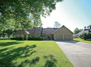 1132 Buckhall Rd, Bossier City, LA 71111