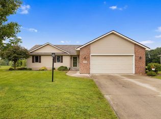 5371 Bear Creek Pass, Auburn, IN 46706