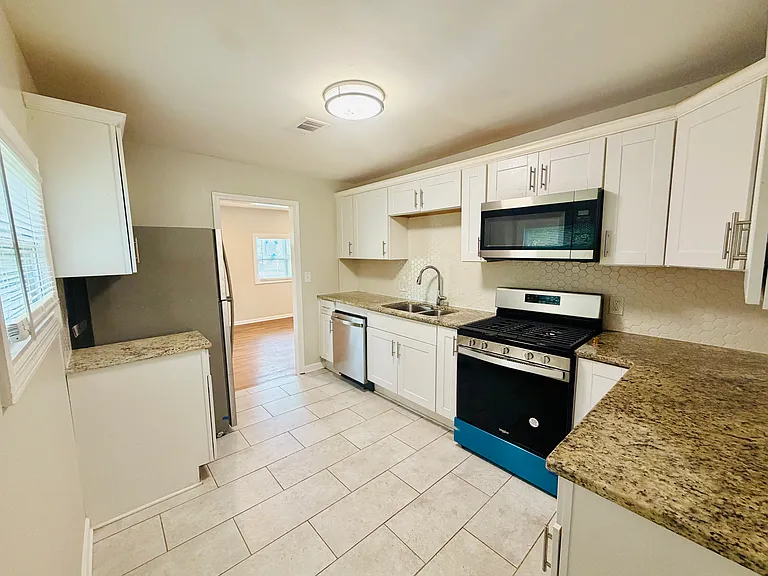 1241 NW Dr NW #A — Photo 15