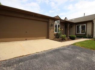 6411 Langwood Blvd, Fort Wayne, IN 46835