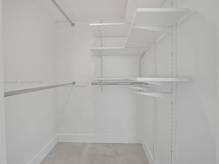 6725 Harding Ave #504 — Photo 28