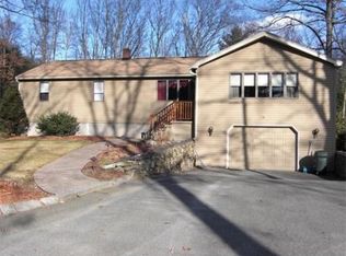 14 Dadant Dr, Wilmington, MA 01887