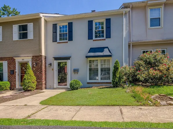 604 W Saint Andrews Dr, Media, PA 19063