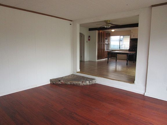 2nd image of 1342 McKinley St