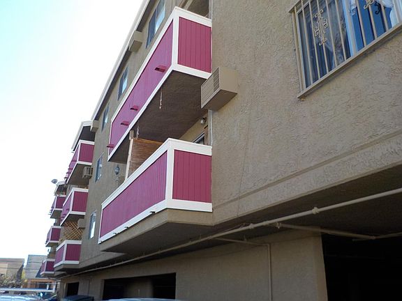 3rd image of 1008 Rosemont Ave APT 307