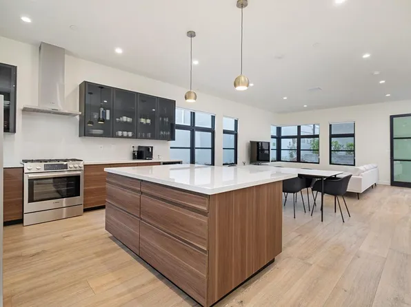 822 S Plymouth Blvd #4, Los Angeles, CA 90005