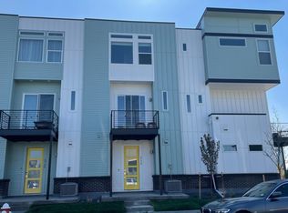 6758 Raritan Dr, Denver, CO 80221