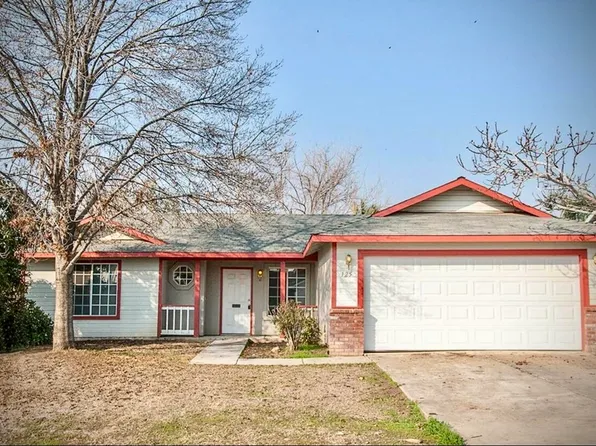 125 N Martin Street, Porterville, CA 93257