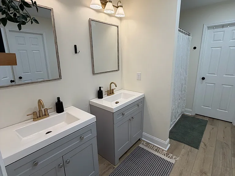 803 Churchill Dr — Photo 9