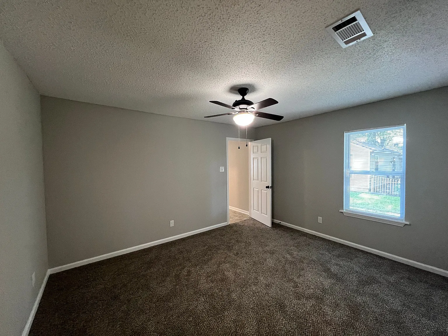 4183 Truman Ave — Photo 3