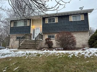 33 Dallas Drive, Monroe, NY 10950