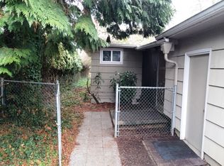 2910 SE Oak Grove Blvd #A, Portland, OR 97267