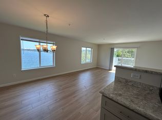 2259 Highview Ln W APT E302, Bremerton, WA 98312