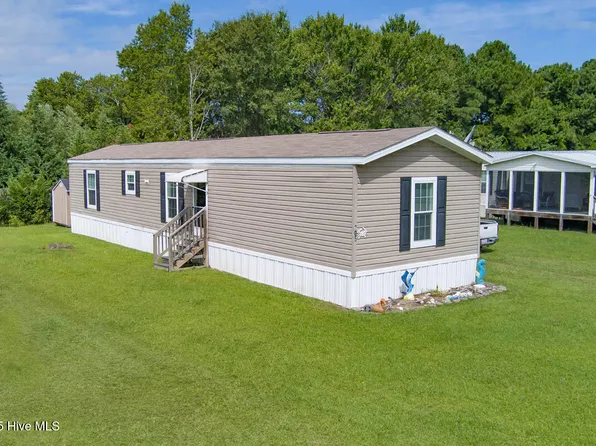 205 Seashore Drive, Swansboro, NC 28584