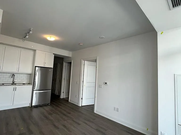 20 Gatineau Dr #1511 — Photo 13