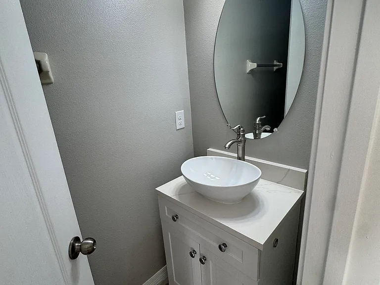 2707 Lantern Hill Ave — Photo 27