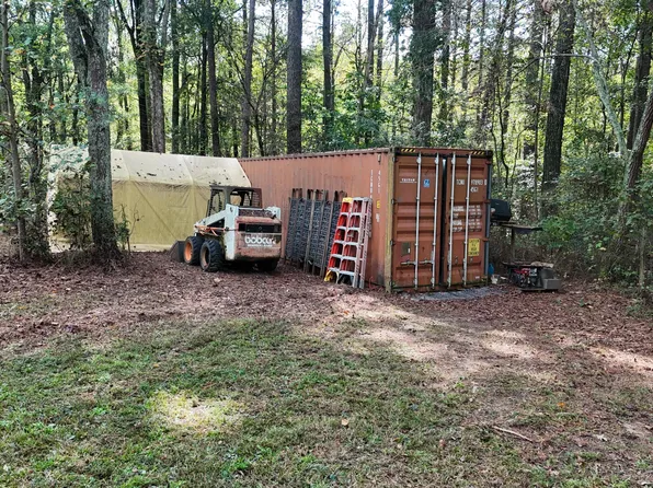 262 SE Davis St, Old Fort, TN 37362