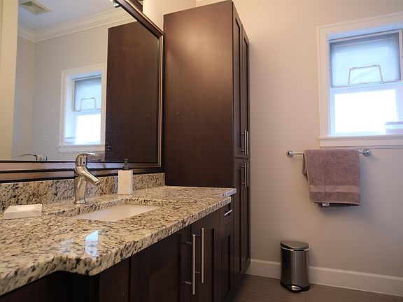 5th image of 7849 211b St