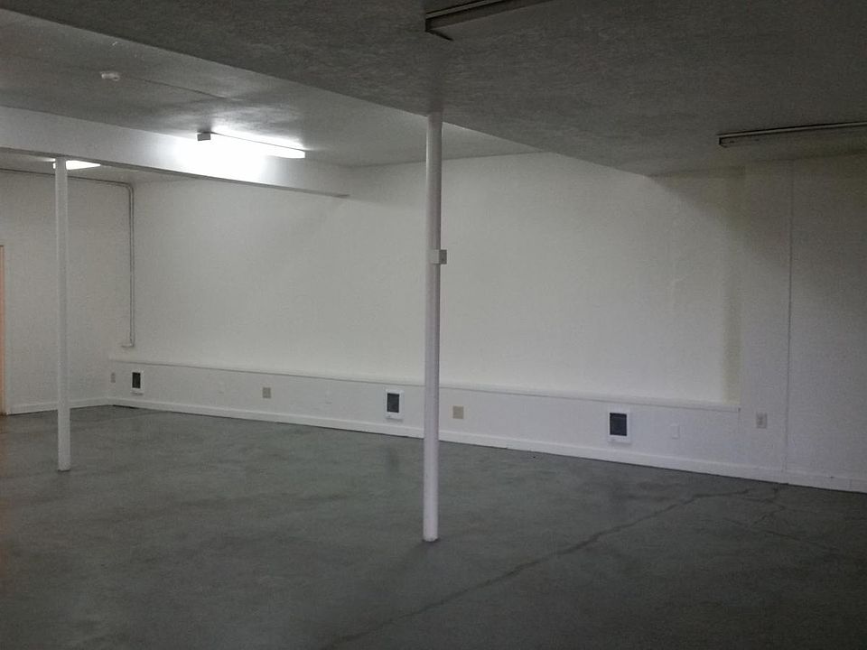 2nd image of 6939 NE Grand Ave APT 31