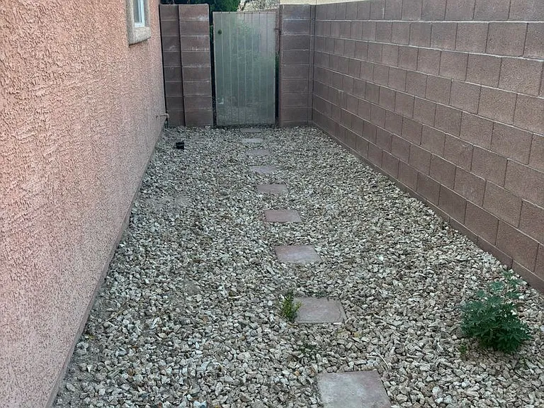 11425 Drappo Ave — Photo 5