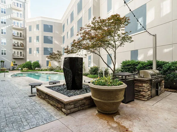 222 Glenwood Ave APT 210, Raleigh, NC 27603