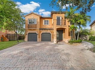 15451 SW 30th St, Miami, FL 33185