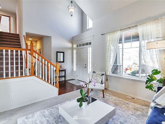 5th image of 14429 18th Ave W