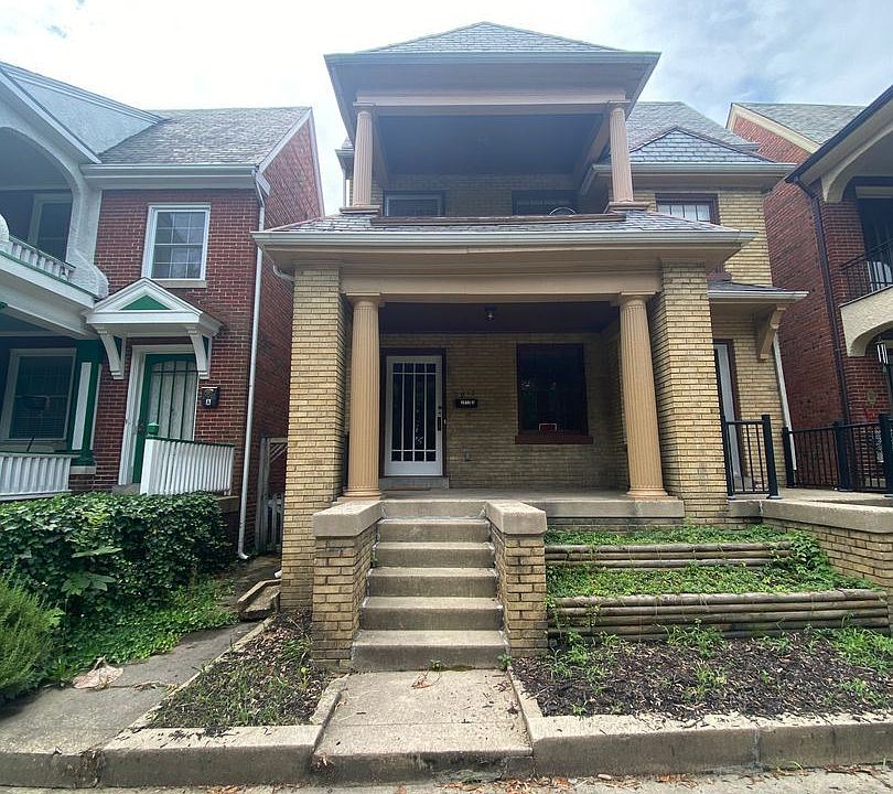 1st image of 2913 W Grace St #A