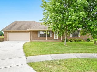 420 N Rita Ct, Nixa, MO 65714