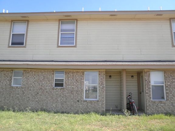 5th image of 1200 Industrial Blvd APT B