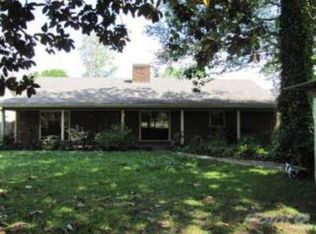 20500 Fairway Dr, Springfield, LA 70462