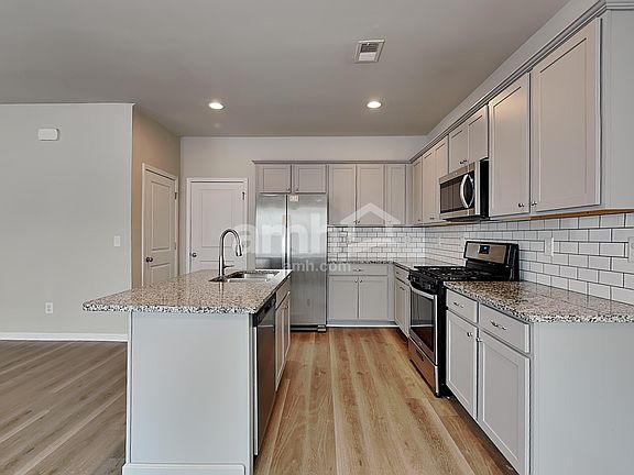 3rd image of 222 N Fortune Way