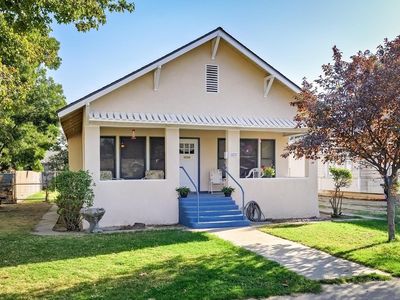 427 W Ivy Street, Hanford, CA, 93230
