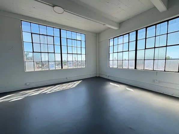 1341 58th Ave Suite 18, Oakland, CA 94621