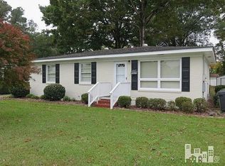 207 Underwood St, Clinton, NC 28328